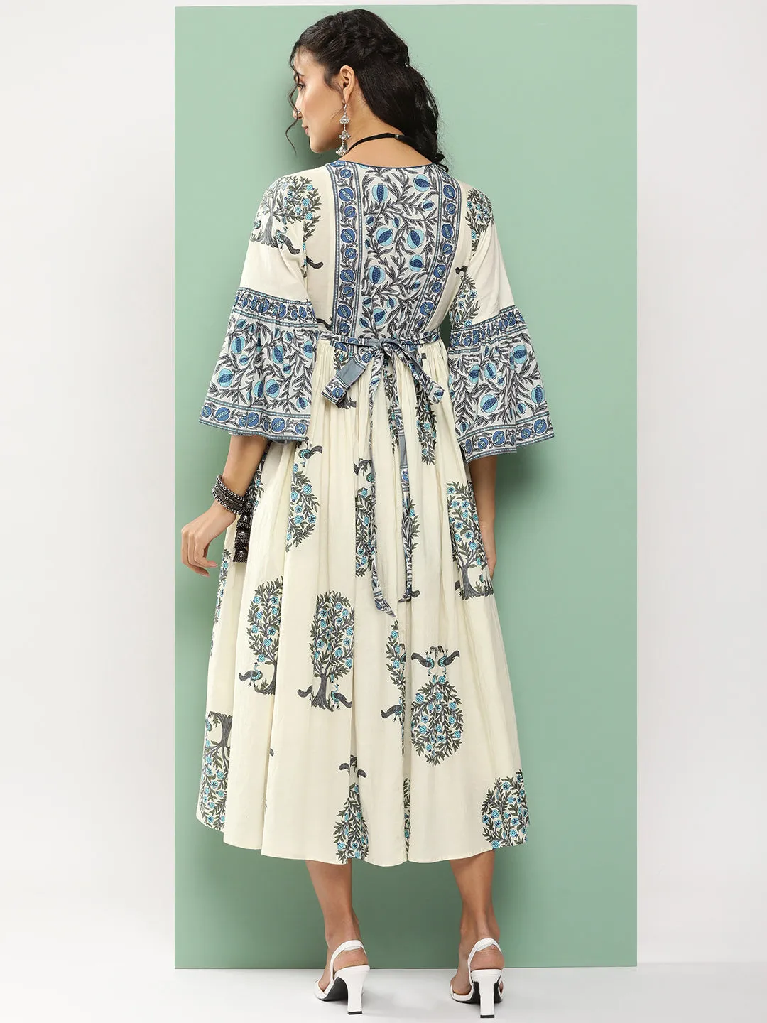 Off-White Printed Long Dress With Waist Belt