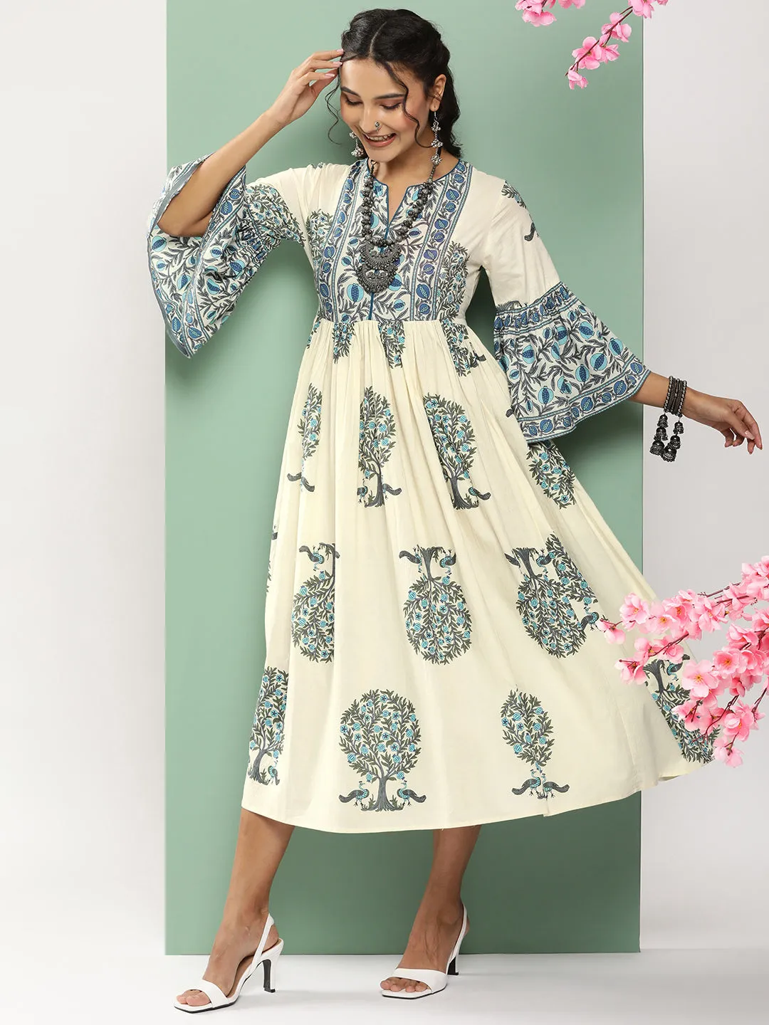 Off-White Printed Long Dress With Waist Belt