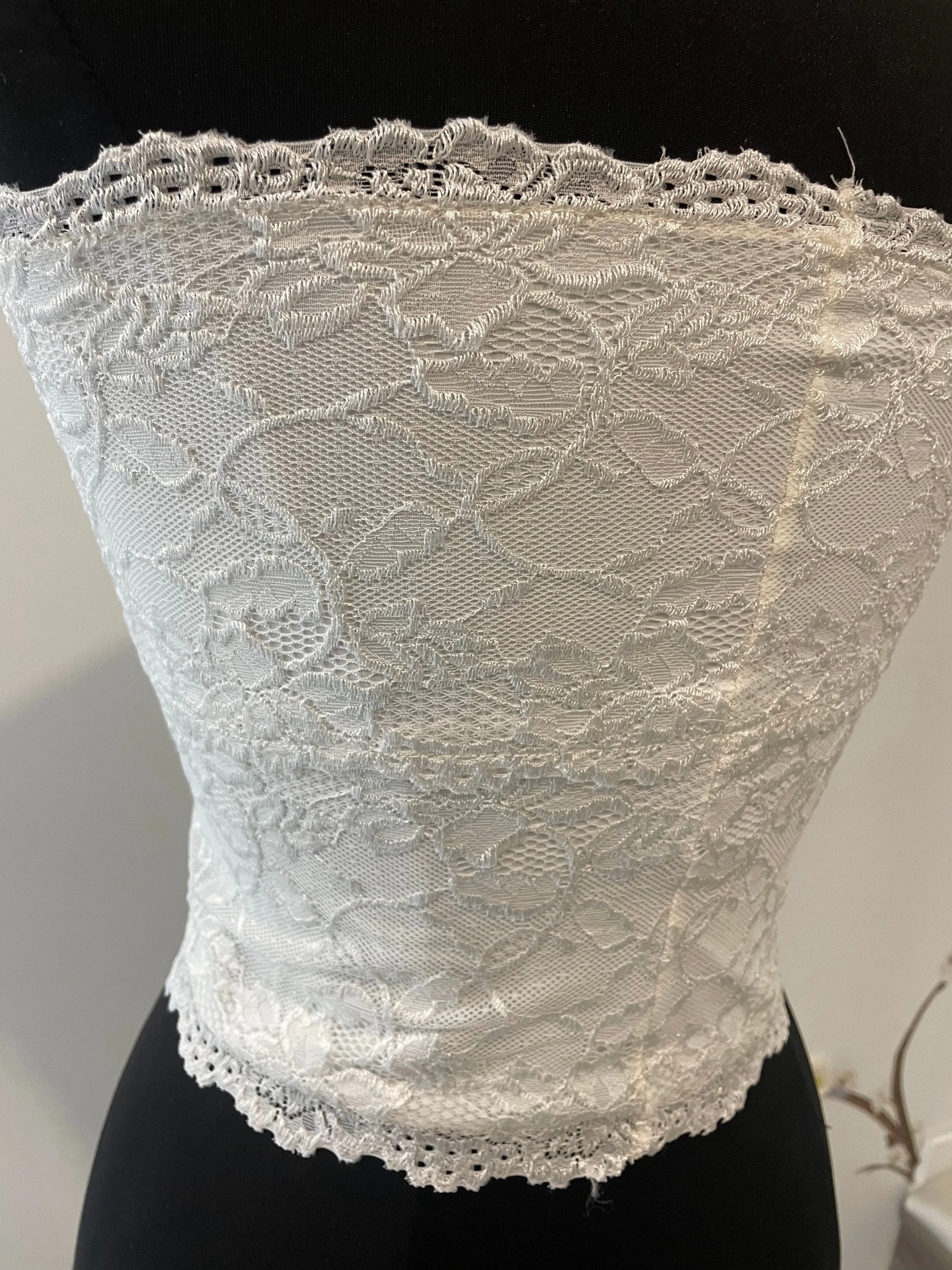 Top 16: Lea-Ann Belter stretchy bandeau waist 30